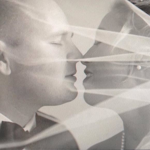 Meet your Posher, J - Picture 1 of 1